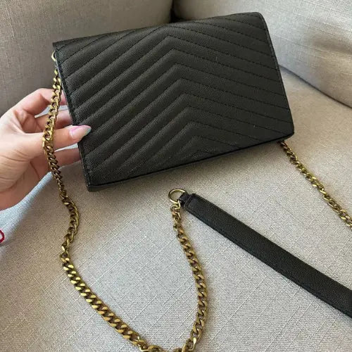Cartera de Cadena Elegance – Sofisticación y Estilo en un Solo Accesorio
